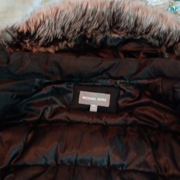 Michael By Michael kors Parka with Faux Fur Hood - Picture 7 of 8